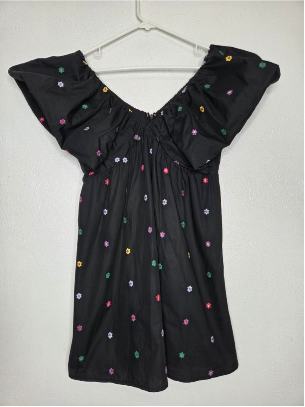 Day + Moon Black Floral Embroidered Mini Dress Women's Size Medium Puff Sleeve - Picture 3 of 13